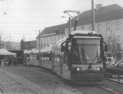 Niederflur-Straßenbahn