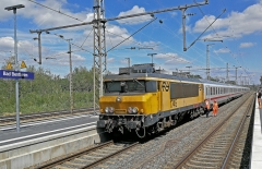 Mehrsystemlok Intercity Amsterdam—Berlin in Bad Bentheim